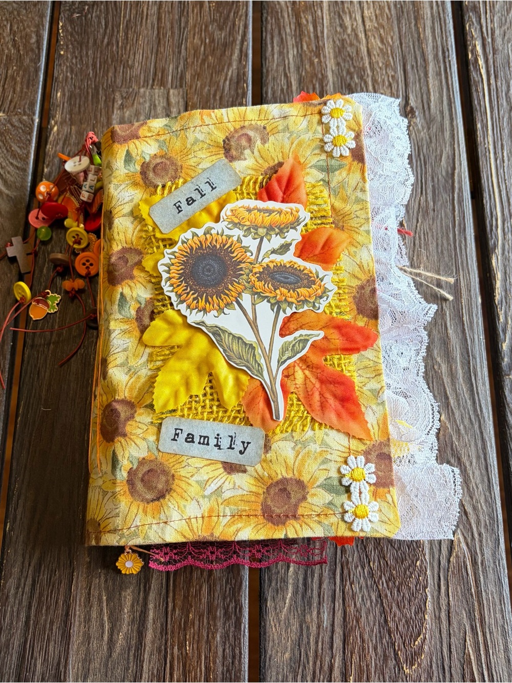 Fall Autumn Junk Journal Softcover 3 Sig Sunflower Faux Leaves Gratitude Faith